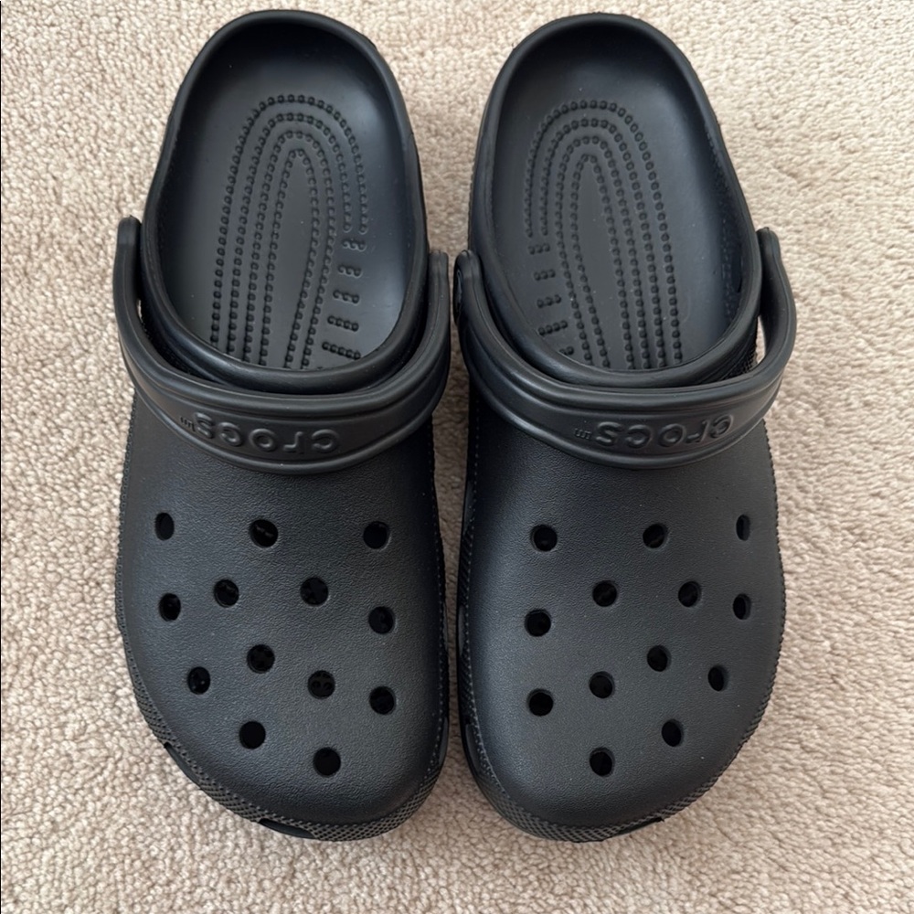 CROCS Black Mules Comfortable and Stylish New - no tag